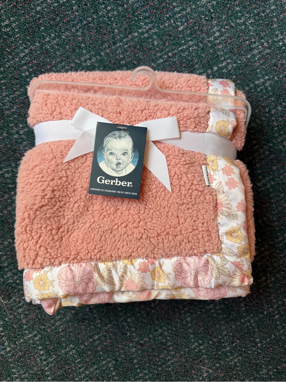 NWT Gerber Coral Plush Sherpa Baby Blanket with Floral Trim